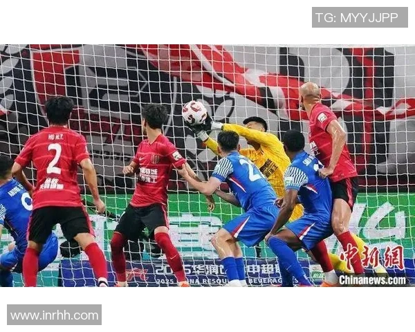 罗慕洛精彩助攻助力成都蓉城赢得关键比赛展现团队实力